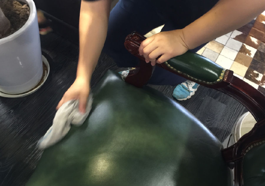 鸡东县家具清洗案例